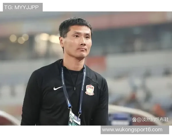 邵佳一将携西海岸教练组加盟国足引发媒体关注