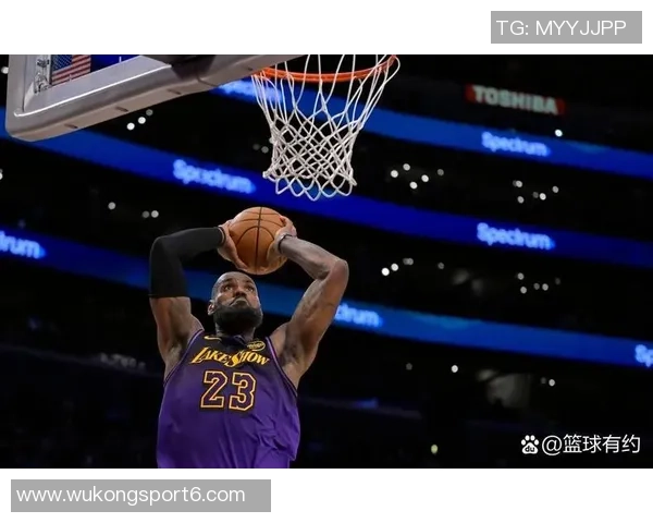 詹姆斯41岁依然闪耀场均26分74篮板76助攻真实命中率高达63
